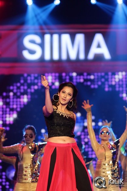 South-Indian-International-Movie-Awards-2016-Day-2